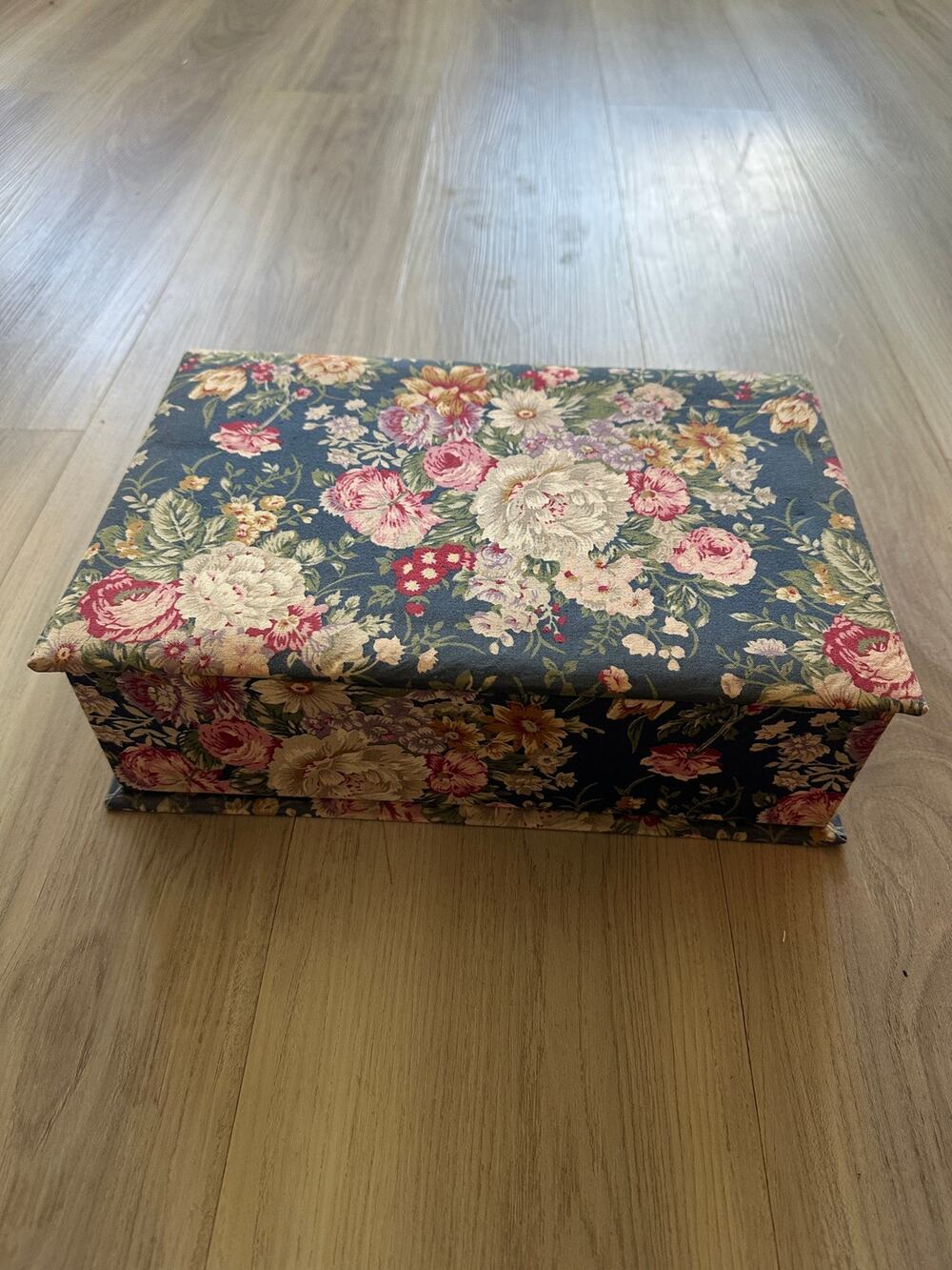 Vintage Chintz Fabric Covered Jewelry Box Large Lift-Out Tray Mirror 13"